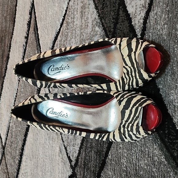 CANDIES CANVAS ZEBRA PRINT PEEP-TOE RED 4" HEEL PUMP STILETTO SHOE SIZE 8 - Picture 7 of 11